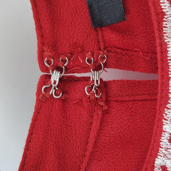 THML Halter Top Size Small White Embroidered Stitching Sleeveless - Picture 8 of 8